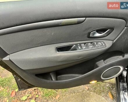 Рено Гранд Сценик 2009 в Луцке на Automoto.ua Черный Рено Гранд Сценик, объемом двигателя 1.4 л и пробегом 181 тыс. км за 6100 $, фото 10 на Automoto.ua