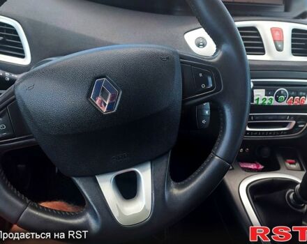 Черный Рено Гранд Сценик, объемом двигателя 1.9 л и пробегом 296 тыс. км за 6900 $, фото 7 на Automoto.ua