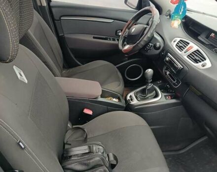 Черный Рено Гранд Сценик, объемом двигателя 1.87 л и пробегом 177 тыс. км за 7200 $, фото 15 на Automoto.ua