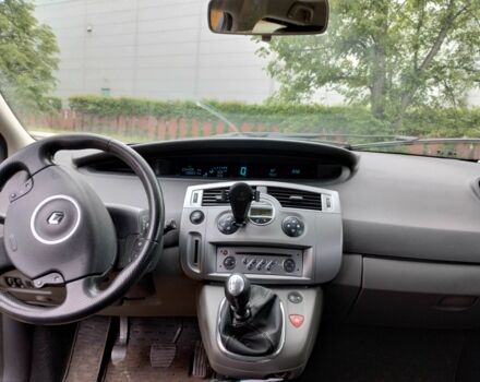 Рено Гранд Сценик 2009 в Киеве на Automoto.ua Черный Рено Гранд Сценик, объемом двигателя 2 л и пробегом 239 тыс. км за 5000 $, фото 2 на Automoto.ua