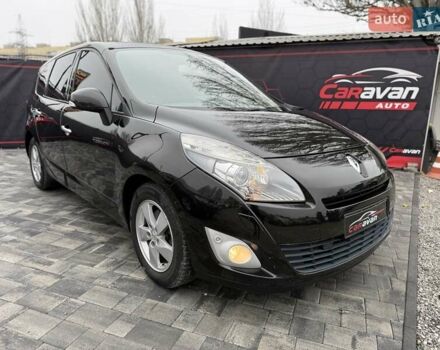 Черный Рено Гранд Сценик, объемом двигателя 1.4 л и пробегом 270 тыс. км за 7300 $, фото 11 на Automoto.ua