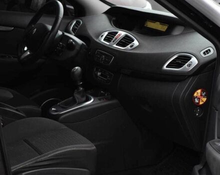 Черный Рено Гранд Сценик, объемом двигателя 1.4 л и пробегом 214 тыс. км за 6999 $, фото 10 на Automoto.ua