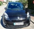 Рено Гранд Сценік 2009 у Луцьку на Automoto.ua Чорний Рено Гранд Сценік, об'ємом двигуна 2 л та пробігом 400 тис. км за 5678 $, фото 11 на Automoto.ua