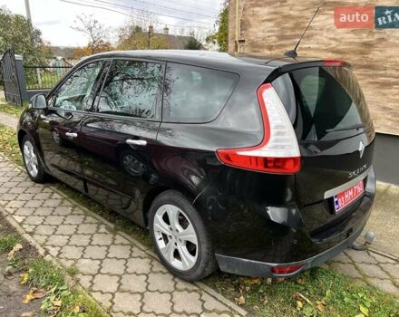 Рено Гранд Сценик 2009 в Луцке на Automoto.ua Черный Рено Гранд Сценик, объемом двигателя 1.4 л и пробегом 181 тыс. км за 6100 $, фото 31 на Automoto.ua