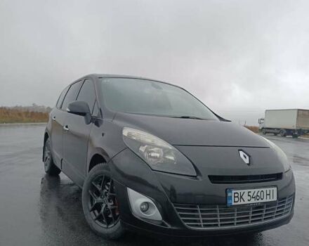 Черный Рено Гранд Сценик, объемом двигателя 1.87 л и пробегом 177 тыс. км за 7200 $, фото 6 на Automoto.ua