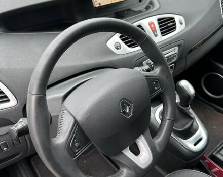 Чорний Рено Гранд Сценік, об'ємом двигуна 2 л та пробігом 197 тис. км за 6800 $, фото 24 на Automoto.ua