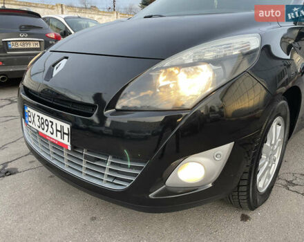 Черный Рено Гранд Сценик, объемом двигателя 1.4 л и пробегом 208 тыс. км за 6000 $, фото 50 на Automoto.ua