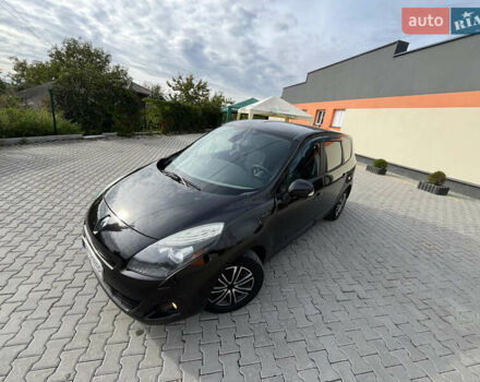 Черный Рено Гранд Сценик, объемом двигателя 1.46 л и пробегом 280 тыс. км за 6900 $, фото 12 на Automoto.ua