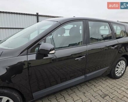 Черный Рено Гранд Сценик, объемом двигателя 1.4 л и пробегом 220 тыс. км за 5999 $, фото 10 на Automoto.ua