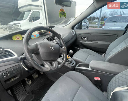 Черный Рено Гранд Сценик, объемом двигателя 1.46 л и пробегом 320 тыс. км за 6000 $, фото 3 на Automoto.ua