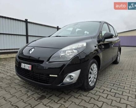 Черный Рено Гранд Сценик, объемом двигателя 1.4 л и пробегом 220 тыс. км за 5999 $, фото 9 на Automoto.ua