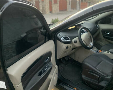 Черный Рено Гранд Сценик, объемом двигателя 1.4 л и пробегом 198 тыс. км за 5700 $, фото 9 на Automoto.ua