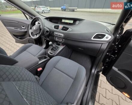 Черный Рено Гранд Сценик, объемом двигателя 1.4 л и пробегом 220 тыс. км за 5999 $, фото 26 на Automoto.ua