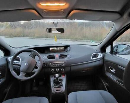 Черный Рено Гранд Сценик, объемом двигателя 1.6 л и пробегом 200 тыс. км за 8350 $, фото 12 на Automoto.ua