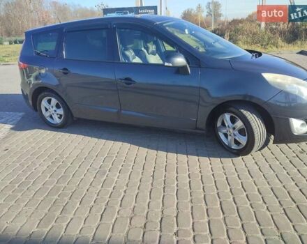 Черный Рено Гранд Сценик, объемом двигателя 1.46 л и пробегом 240 тыс. км за 7000 $, фото 6 на Automoto.ua