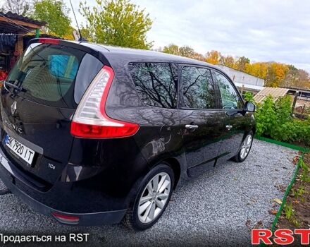 Черный Рено Гранд Сценик, объемом двигателя 1.4 л и пробегом 238 тыс. км за 7800 $, фото 3 на Automoto.ua