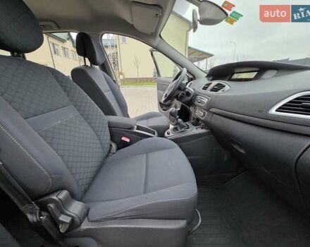 Черный Рено Гранд Сценик, объемом двигателя 1.4 л и пробегом 220 тыс. км за 5999 $, фото 28 на Automoto.ua