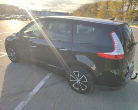 Черный Рено Гранд Сценик, объемом двигателя 1.5 л и пробегом 233 тыс. км за 5999 $, фото 1 на Automoto.ua