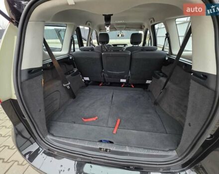 Черный Рено Гранд Сценик, объемом двигателя 1.4 л и пробегом 220 тыс. км за 5999 $, фото 36 на Automoto.ua