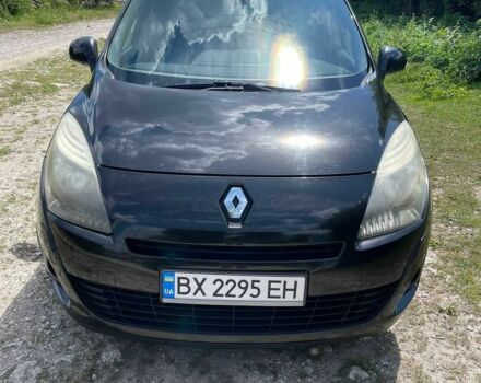 Черный Рено Гранд Сценик, объемом двигателя 1.9 л и пробегом 234 тыс. км за 7850 $, фото 5 на Automoto.ua