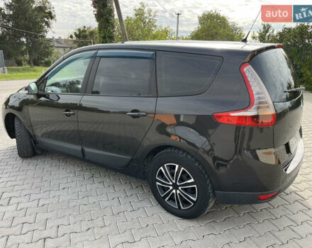 Черный Рено Гранд Сценик, объемом двигателя 1.46 л и пробегом 280 тыс. км за 6900 $, фото 10 на Automoto.ua