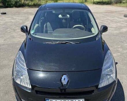 Рено Гранд Сценик 2010 в Кропивницком (Кировограде) на Automoto.ua Черный Рено Гранд Сценик, объемом двигателя 2 л и пробегом 158 тыс. км за 9000 $, фото 3 на Automoto.ua