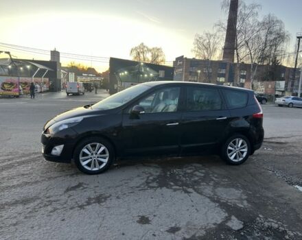 Чорний Рено Гранд Сценік, об'ємом двигуна 1.9 л та пробігом 250 тис. км за 6600 $, фото 2 на Automoto.ua