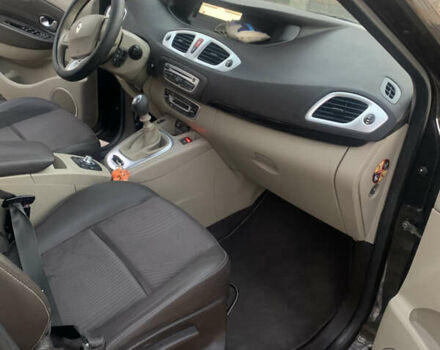 Черный Рено Гранд Сценик, объемом двигателя 1.4 л и пробегом 198 тыс. км за 5700 $, фото 14 на Automoto.ua