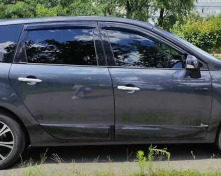 Рено Гранд Сценик 2010 в Киеве на Automoto.ua Черный Рено Гранд Сценик, объемом двигателя 1.4 л и пробегом 210 тыс. км за 7999 $, фото 14 на Automoto.ua