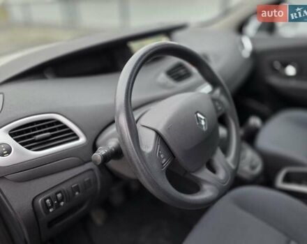 Черный Рено Гранд Сценик, объемом двигателя 1.4 л и пробегом 220 тыс. км за 5999 $, фото 34 на Automoto.ua