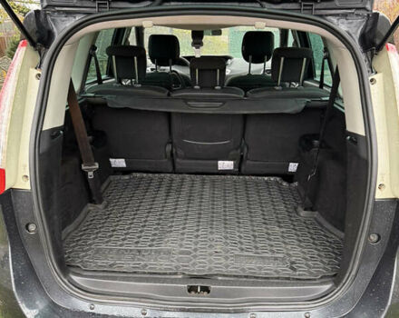 Черный Рено Гранд Сценик, объемом двигателя 1.46 л и пробегом 318 тыс. км за 6550 $, фото 12 на Automoto.ua