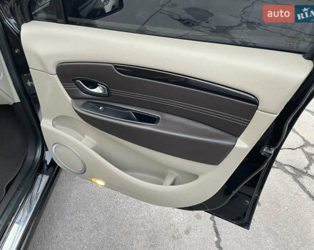 Черный Рено Гранд Сценик, объемом двигателя 1.4 л и пробегом 208 тыс. км за 6000 $, фото 9 на Automoto.ua