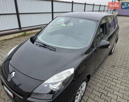 Черный Рено Гранд Сценик, объемом двигателя 1.4 л и пробегом 220 тыс. км за 5999 $, фото 13 на Automoto.ua