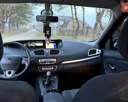 Чорний Рено Гранд Сценік, об'ємом двигуна 1.4 л та пробігом 285 тис. км за 6800 $, фото 17 на Automoto.ua