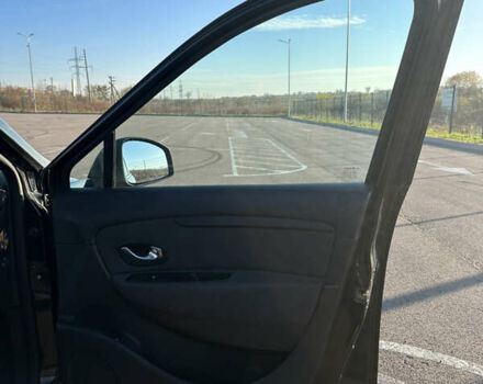 Черный Рено Гранд Сценик, объемом двигателя 1.87 л и пробегом 260 тыс. км за 7200 $, фото 11 на Automoto.ua