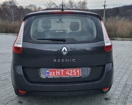 Черный Рено Гранд Сценик, объемом двигателя 1.6 л и пробегом 200 тыс. км за 8350 $, фото 5 на Automoto.ua