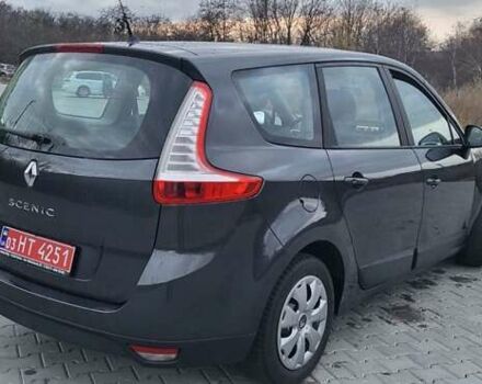 Черный Рено Гранд Сценик, объемом двигателя 1.6 л и пробегом 200 тыс. км за 8350 $, фото 6 на Automoto.ua