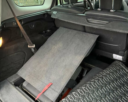 Черный Рено Гранд Сценик, объемом двигателя 1.46 л и пробегом 318 тыс. км за 6550 $, фото 13 на Automoto.ua