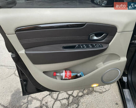 Черный Рено Гранд Сценик, объемом двигателя 1.4 л и пробегом 208 тыс. км за 6000 $, фото 25 на Automoto.ua