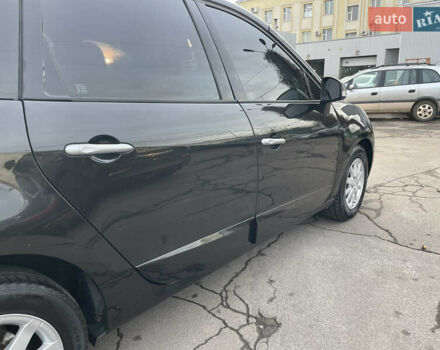 Черный Рено Гранд Сценик, объемом двигателя 1.4 л и пробегом 208 тыс. км за 6000 $, фото 41 на Automoto.ua