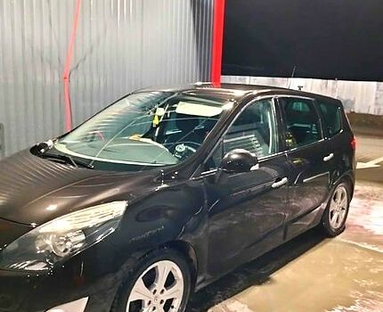 Черный Рено Гранд Сценик, объемом двигателя 1.9 л и пробегом 220 тыс. км за 7800 $, фото 2 на Automoto.ua