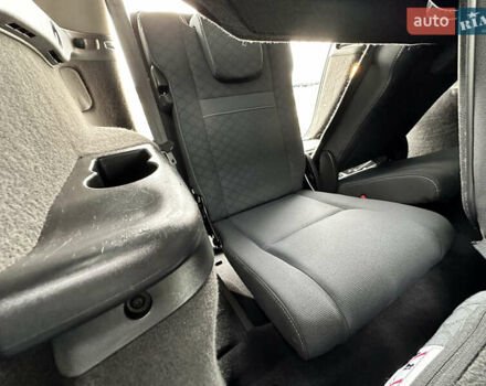 Черный Рено Гранд Сценик, объемом двигателя 1.9 л и пробегом 253 тыс. км за 7999 $, фото 33 на Automoto.ua