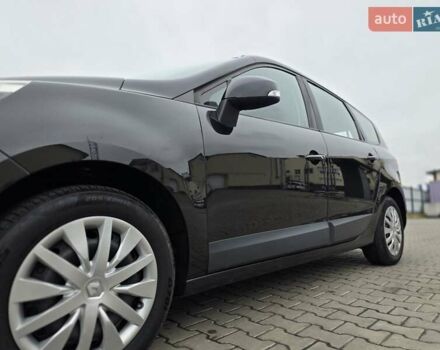 Черный Рено Гранд Сценик, объемом двигателя 1.4 л и пробегом 220 тыс. км за 5999 $, фото 8 на Automoto.ua