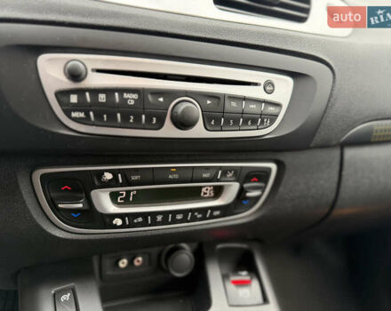 Черный Рено Гранд Сценик, объемом двигателя 1.5 л и пробегом 270 тыс. км за 6250 $, фото 25 на Automoto.ua