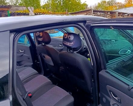 Черный Рено Гранд Сценик, объемом двигателя 1.4 л и пробегом 238 тыс. км за 7800 $, фото 10 на Automoto.ua