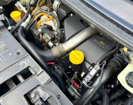 Черный Рено Гранд Сценик, объемом двигателя 1.5 л и пробегом 318 тыс. км за 7100 $, фото 8 на Automoto.ua