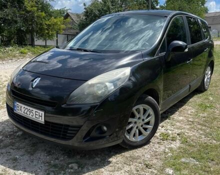 Черный Рено Гранд Сценик, объемом двигателя 1.9 л и пробегом 234 тыс. км за 7850 $, фото 1 на Automoto.ua