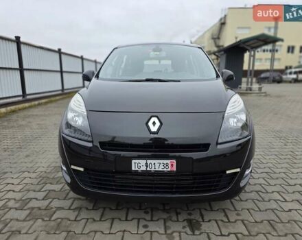 Черный Рено Гранд Сценик, объемом двигателя 1.4 л и пробегом 220 тыс. км за 5999 $, фото 2 на Automoto.ua