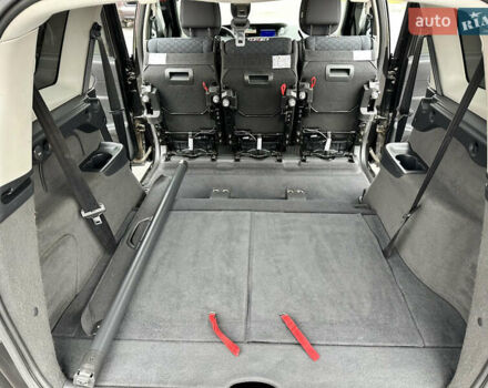 Черный Рено Гранд Сценик, объемом двигателя 1.9 л и пробегом 253 тыс. км за 7999 $, фото 35 на Automoto.ua