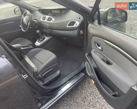 Черный Рено Гранд Сценик, объемом двигателя 1.4 л и пробегом 190 тыс. км за 6200 $, фото 4 на Automoto.ua